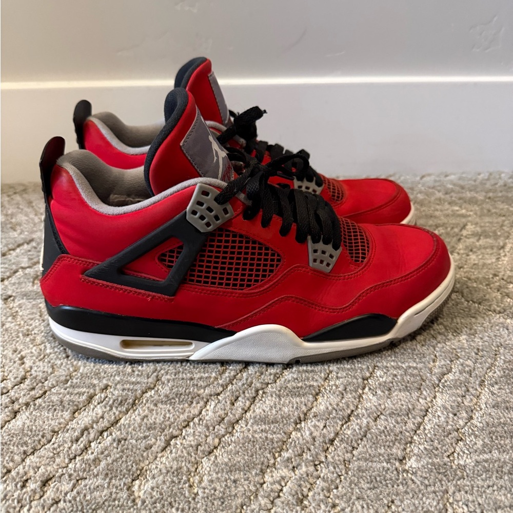 Jordan 4 Toros - size 11.5